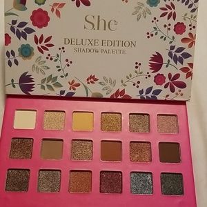 Eyeshadow palette